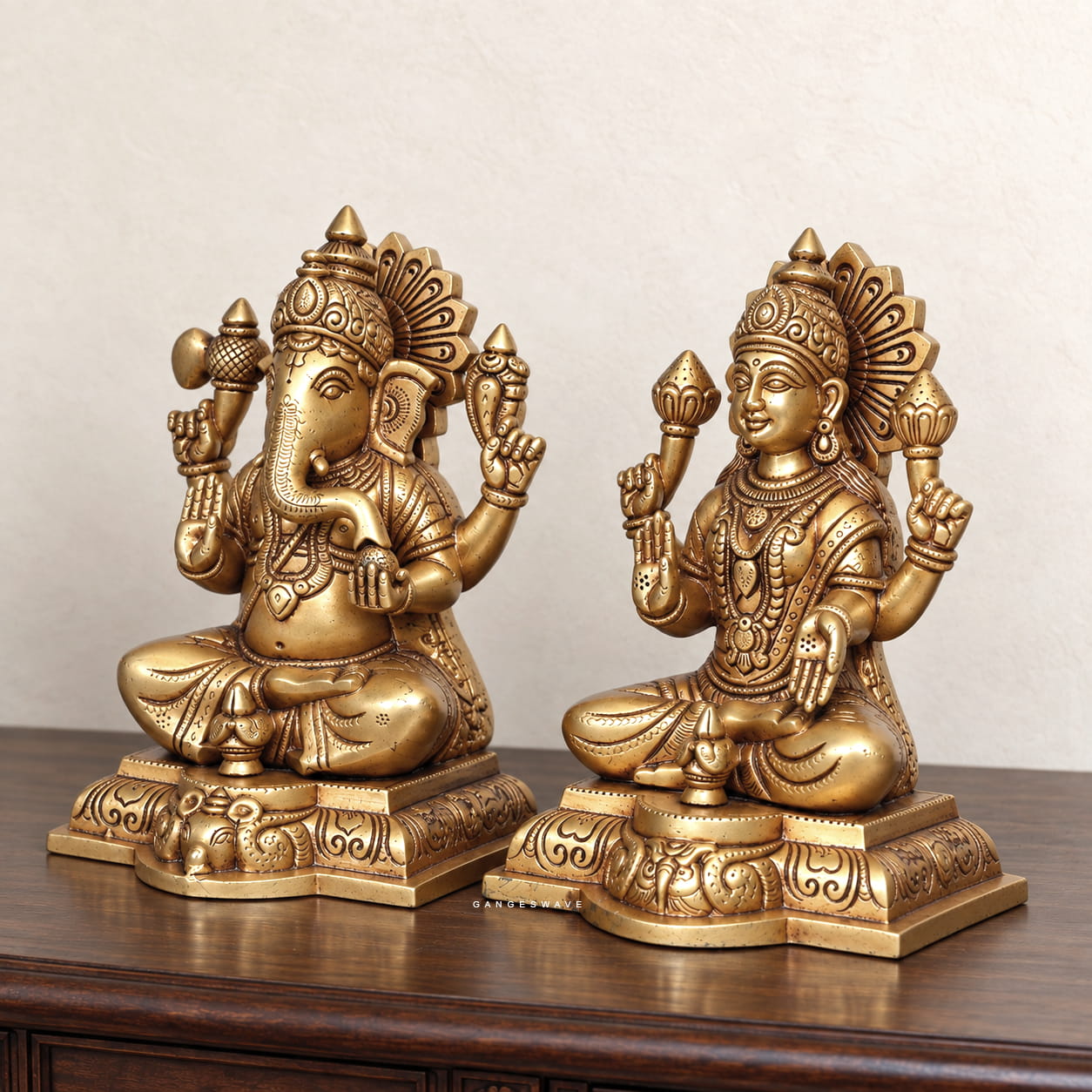 MaLakshmi Ganesh Superfine Brass Idol for Home Puja - 8 inches - Image 2
