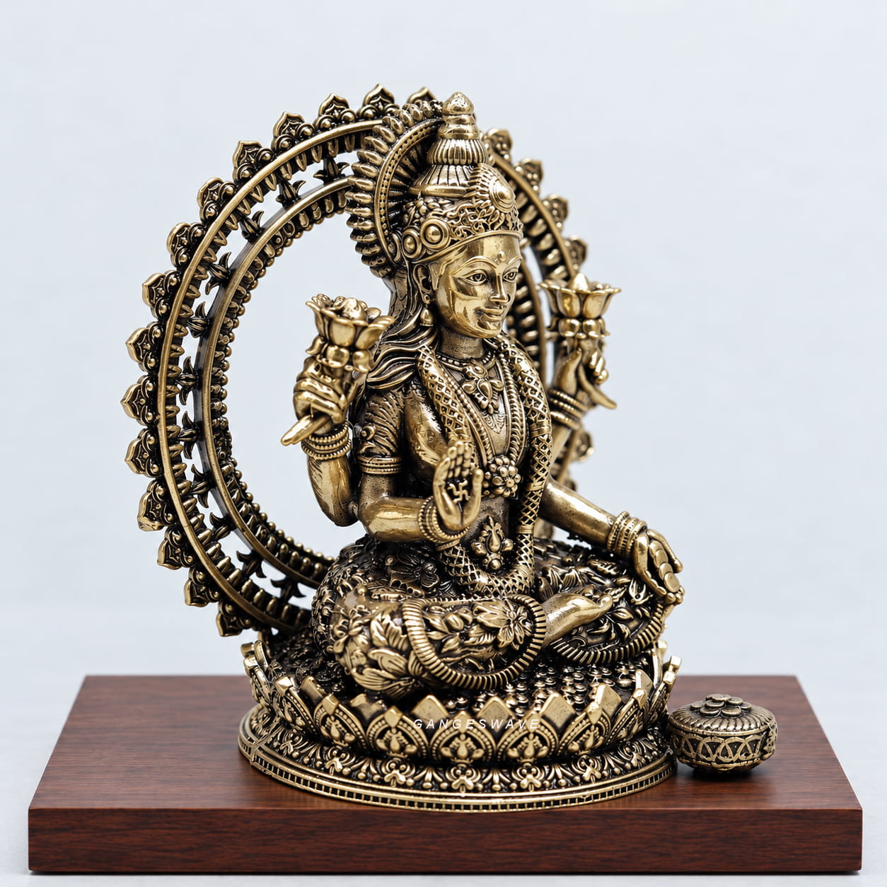 4 inches MaLakshmi Brass Statue with Ornate Frame - Image 3