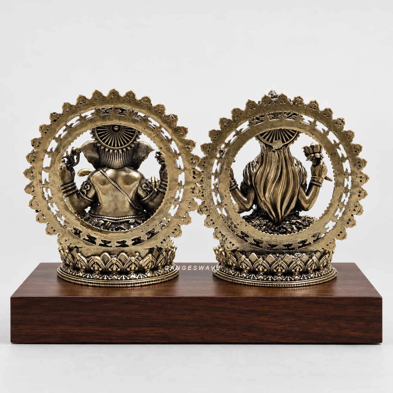 4 inches MaLakshmi Ganesh Brass Statue with Ornate Frame - Image 4