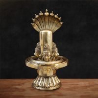 Brass-Shivlingam-with-Shiva-Bust-min